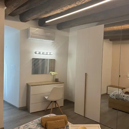 Feel - Old Town Magic Apartment Bergamo